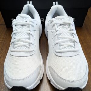 Under Armour Women's White Charged Assert 10 Running Shoes Size 12 New in Box